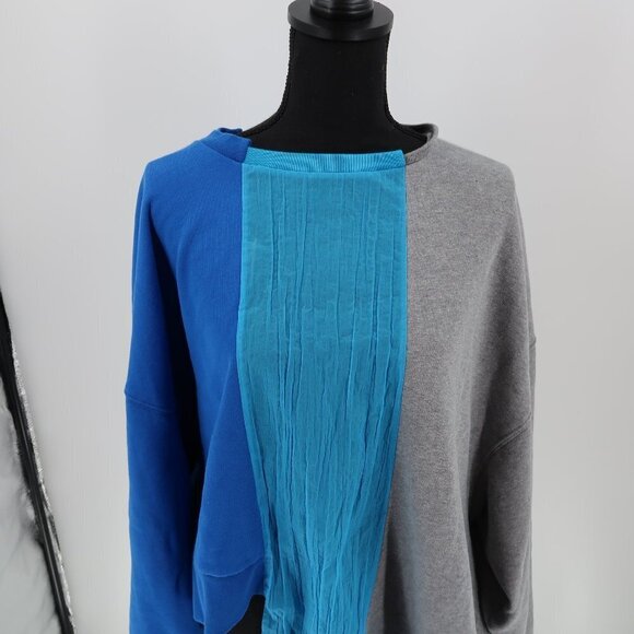 Ben Taverniti UNRAVEL PROJECT Over-Sized Asymmetrical Sweatshirt - Picture 6 of 10
